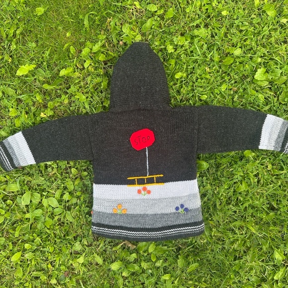 Lucy Iberg Handknit Toddler Boys Hooded Acrylic Cardigan Sweater Size 2 Cozy - Picture 2 of 6